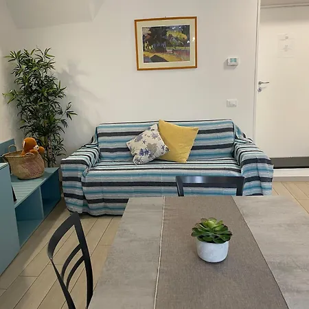 Cornabrugia Patio Apartman