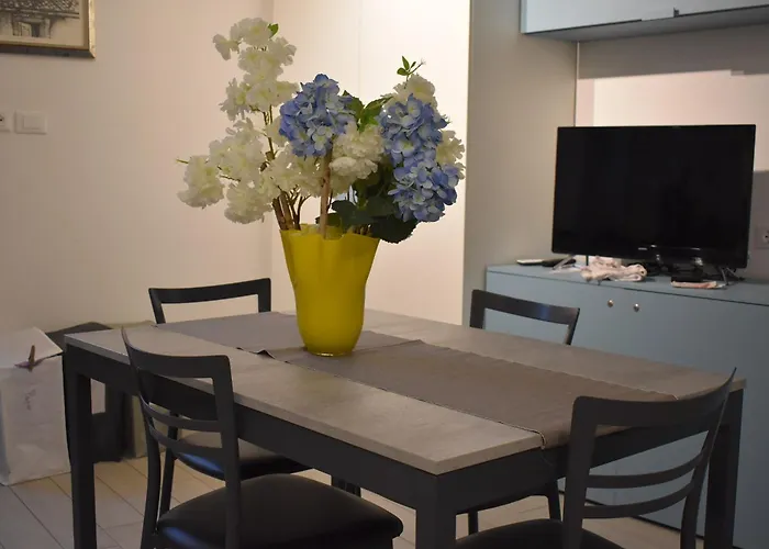 Cornabrugia Patio Apartman *